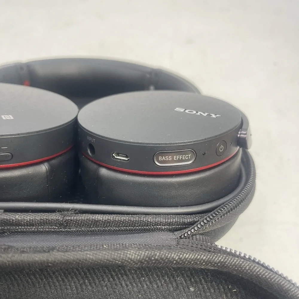 SONY MDR-XB950BT Bass Boost Bluetooth Wireless Headphones Over-Ear Tested Works